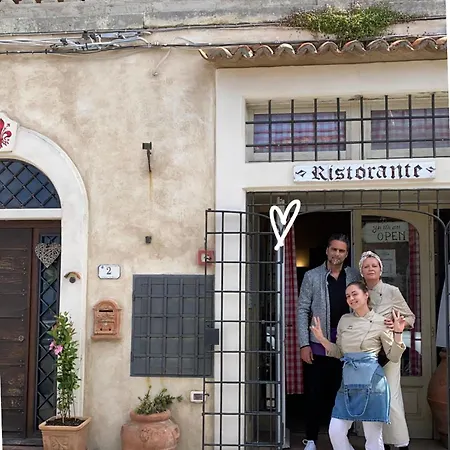 Locanda Il Sigillo B&B E Ristorante Bed & Breakfast