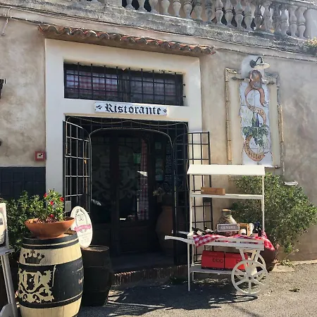 Locanda Il Sigillo B&B E Ristorante Bed & Breakfast